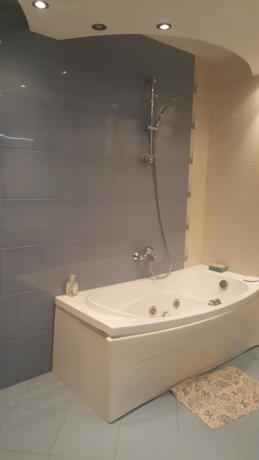 Гостевой дом Johanna House Бухарест-26