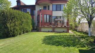 Гостевой дом Johanna House Бухарест-6