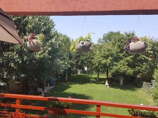 Гостевой дом Johanna House Бухарест-7